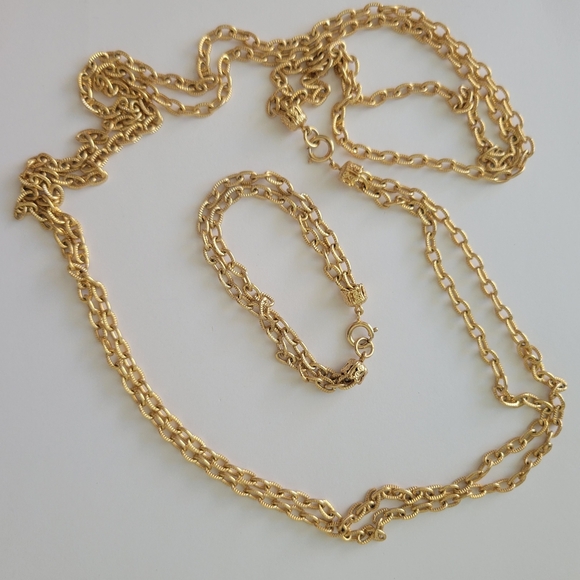 Vintage Goldtone Chain Link Double Strand Long Necklace 36" Matching Bracelet 7" - Picture 1 of 8